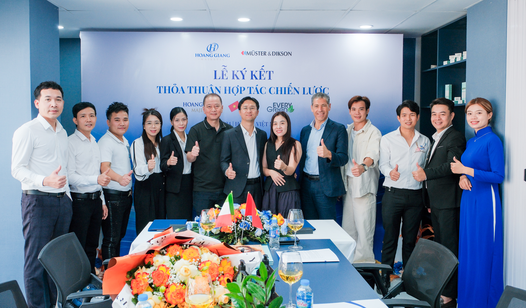Hoàng Giang Ký Kết Hợp Đồng Phân Phối Thương Hiệu Every Green